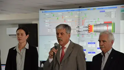 Cristina puso en marcha dos turbinas de gas en Santa Fe y dio inicio a la producción de litio en Jujuy Cristina puso en marcha dos turbinas de gas en Santa Fe y dio inicio a la producción de litio en Jujuy