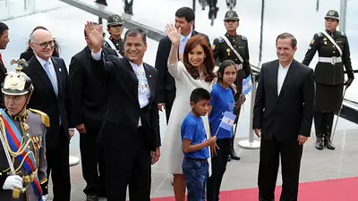 Cristina inauguró la sede de la Unasur en honor a Néstor Kirchner Cristina inauguró la sede de la Unasur en honor a Néstor Kirchner