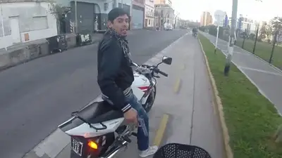 El motochorro de la Boca, un tipo con suerte El motochorro de la Boca, un tipo con suerte