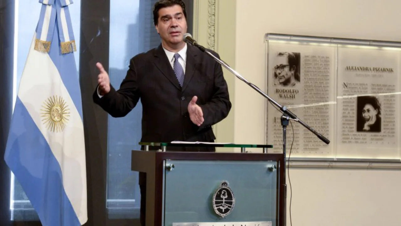 Capitanich defendió el mayor uso de la cadena nacional