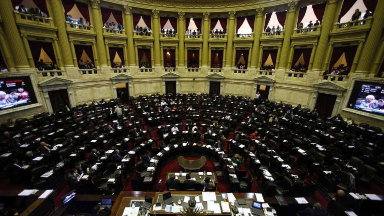 Parlasur, Código Civil y Argentina Digital, la agenda para un "supermartes" en Diputados