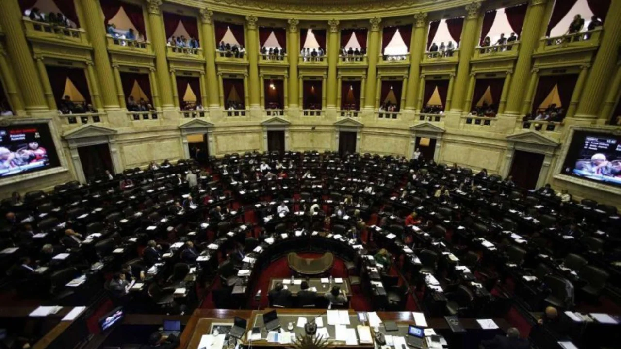 Parlasur, Código Civil y Argentina Digital, la agenda para un "supermartes" en Diputados