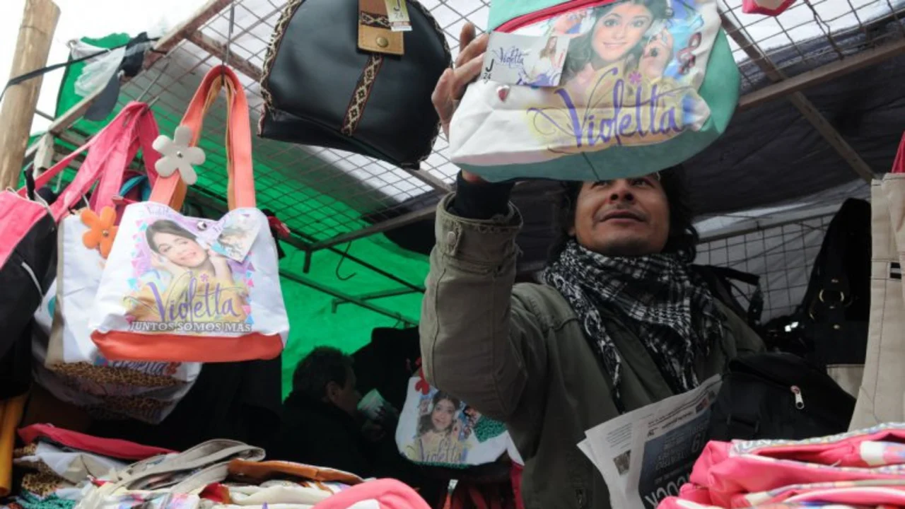 Alerta entre los comerciantes: ¿La Salada se muda a Palermo?