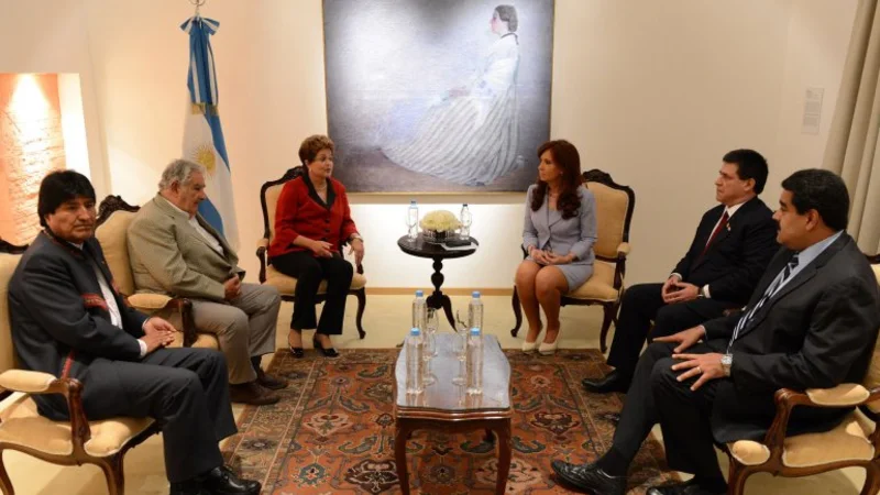 Cristina recibió a los mandatarios y arrancó la cumbre del Mercosur