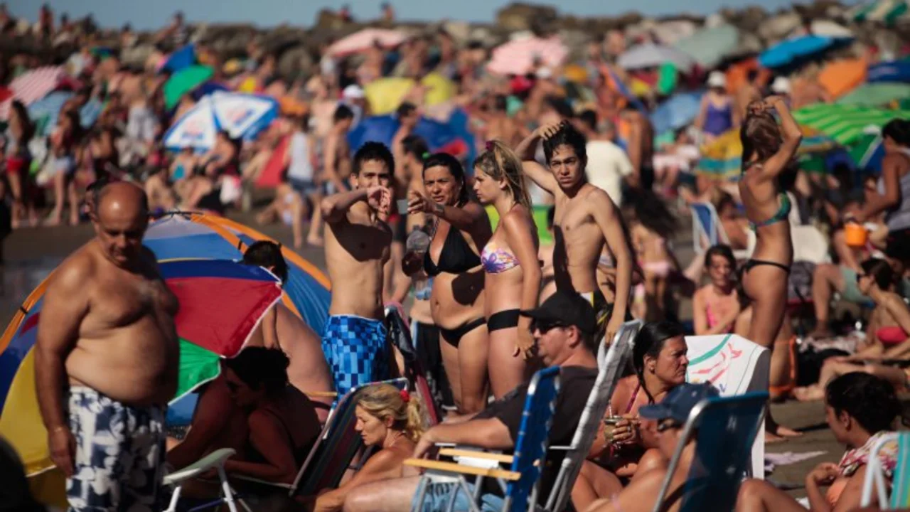 Protocolos del verano 2021: El plan que evalúa el gobierno bonaerense