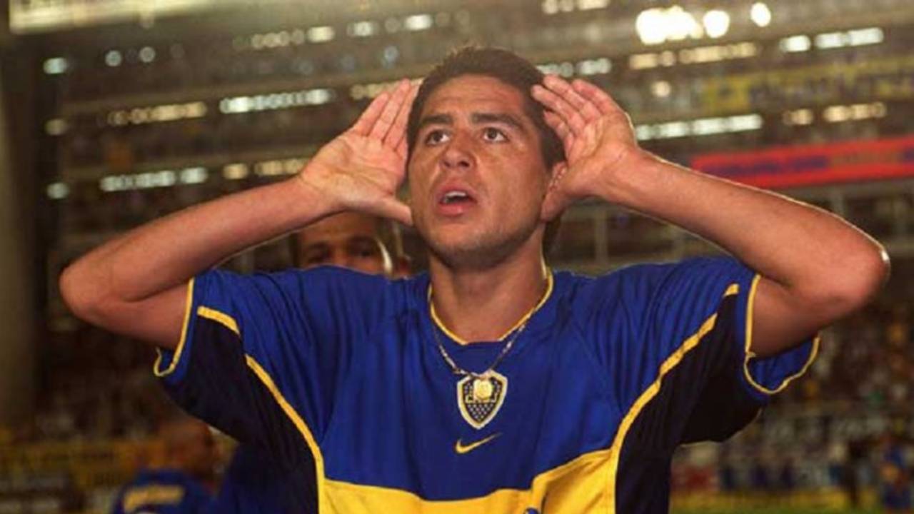 Tres momentos inolvidables entre Macri y Riquelme
