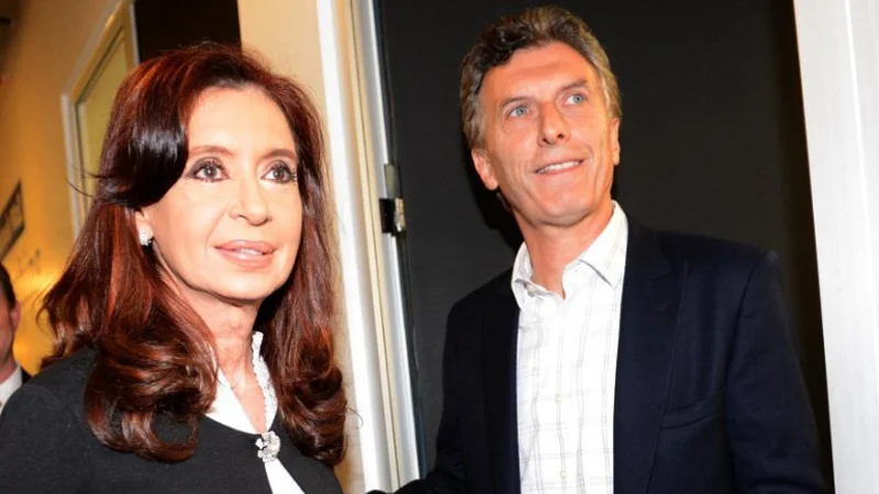 Asunción: Macri quiere circular a contramano por Avenida de Mayo