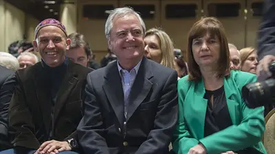 Transición: ¿Qué explicaciones dieron desde Cambiemos por el cambio de postura de Macri? Transición: ¿Qué explicaciones dieron desde Cambiemos por el cambio de postura de Macri?