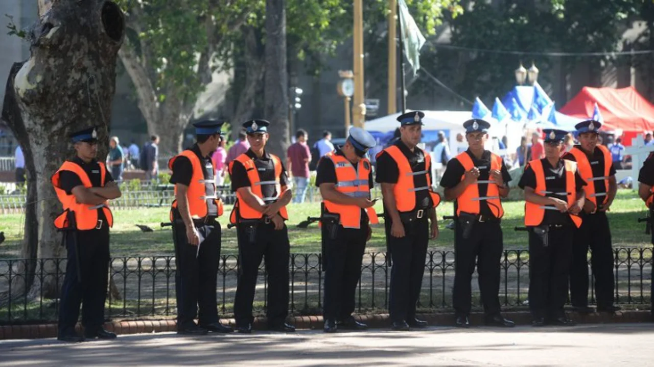 Once mil efectivos participan del operativo de seguridad en el centro porteño