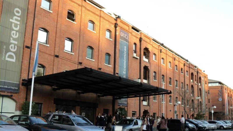 La UCA felicitó a sus graduados que están en el nuevo gobierno