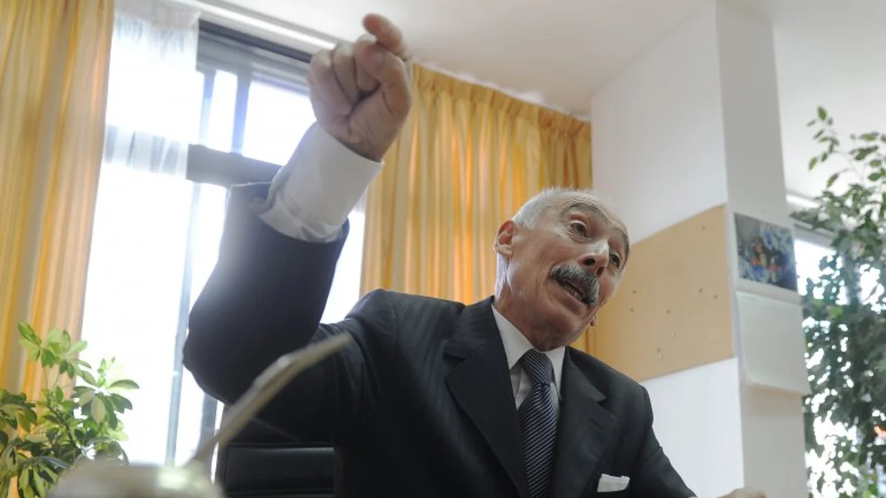 Sbatella renunció a la Unidad de Información Financiera