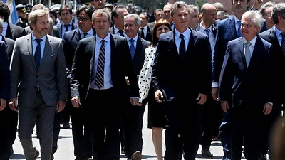 Macri se reúne con más de 1500 empresarios en la UIA Macri se reúne con más de 1500 empresarios en la UIA