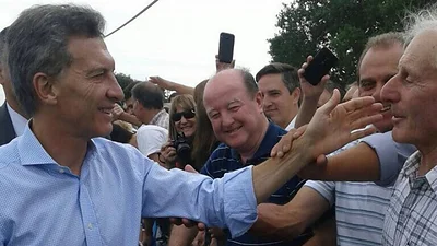 Macri le pidió al campo "pagar con alegría el impuesto a las Ganancias" Macri le pidió al campo "pagar con alegría el impuesto a las Ganancias"