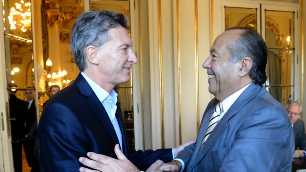 Macri se reunió con senadores del Peronismo Federal