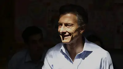 Un día antes de dejar la Ciudad, Macri le dio otra obra a su amigo Nicolás Caputo Un día antes de dejar la Ciudad, Macri le dio otra obra a su amigo Nicolás Caputo