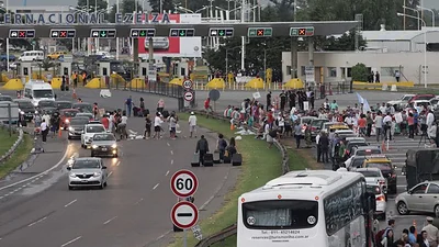 Cómo es el plan de Macri para "terminar con los cortes totales de rutas y autopistas" Cómo es el plan de Macri para "terminar con los cortes totales de rutas y autopistas"