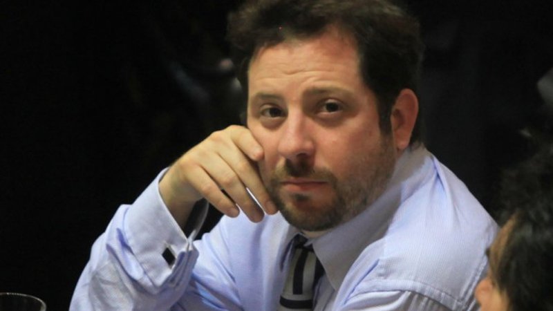 Niegan un llamado de Cristina para no votar el presupuesto de Vidal