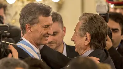 Franco Macri rompió el silencio sobre el decreto de su hijo para beneficiarlo Franco Macri rompió el silencio sobre el decreto de su hijo para beneficiarlo