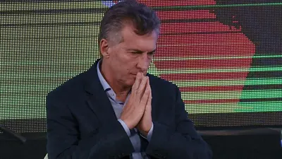 Ganancias: denuncian que Macri "apretó" a gobernadores para cambiar los votos Ganancias: denuncian que Macri "apretó" a gobernadores para cambiar los votos