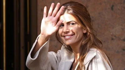 La particular nota de un reconocido medio sobre el "escote preferido" de Awada La particular nota de un reconocido medio sobre el "escote preferido" de Awada