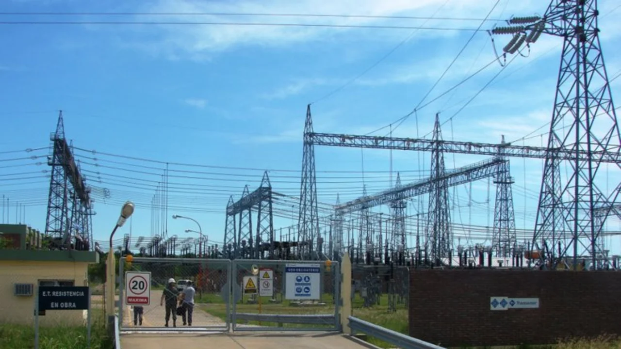 Pese a los tarifazos, se paralizaron importantes obras en energía eléctrica