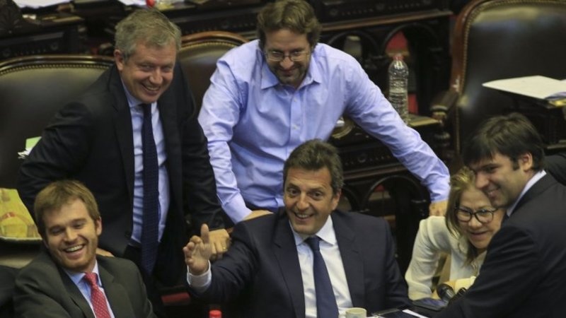 Tras la derrota del macrismo con Ganancias, Monzó advierte que "el peronismo puede unirse"