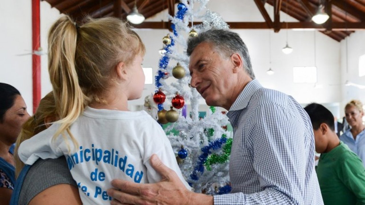Macri no pudo hablar en un acto por estar "disfónico" por gritar los goles de Boca