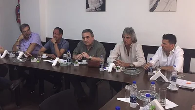 Los gremios del transporte redoblan la presión al Gobierno por Ganancias: harán asambleas el lunes Los gremios del transporte redoblan la presión al Gobierno por Ganancias: harán asambleas el lunes