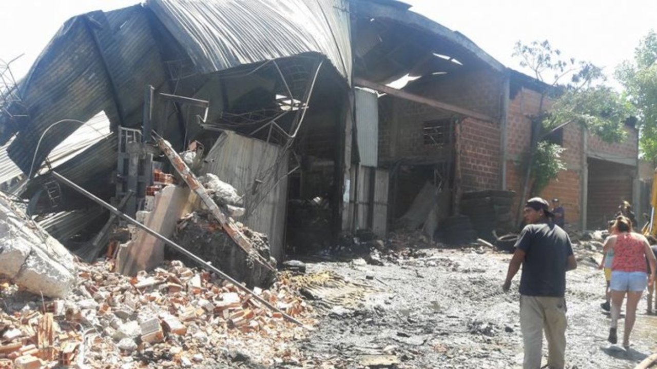 Se incendiaron galpones de una asociación de cartoneros que brinda ayuda social