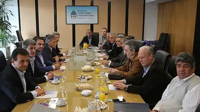 Gremios dicen que fue "una torpeza política" del Gobierno dilatar Ganancias Gremios dicen que fue "una torpeza política" del Gobierno dilatar Ganancias