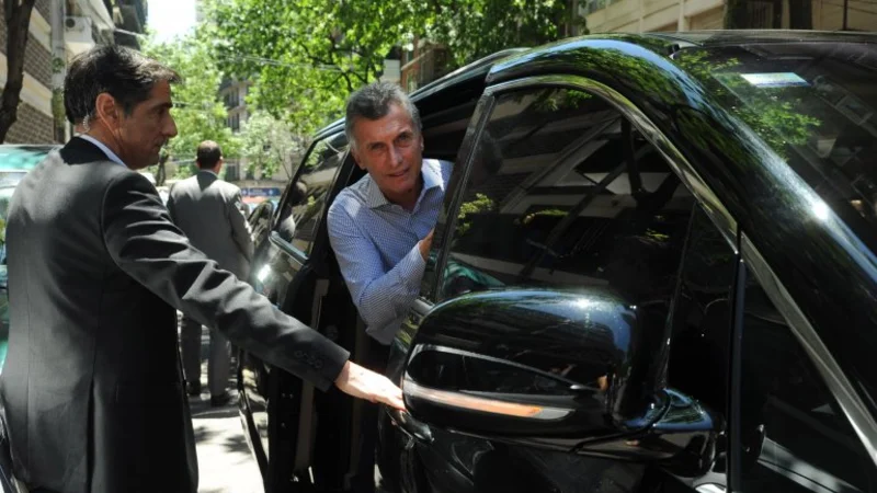 Para el Gobierno, la inflación fue el doble de lo que calcula el INDEC de Macri