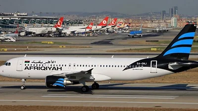 Secuestraron un avión libio con 118 personas a bordo Secuestraron un avión libio con 118 personas a bordo