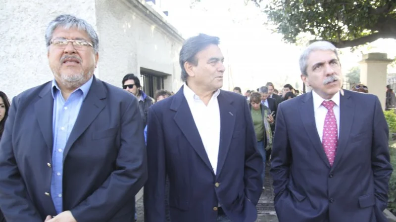 El "Chino Navarro" le puso un 2 a Macri y un 4 a Cristina Kirchner