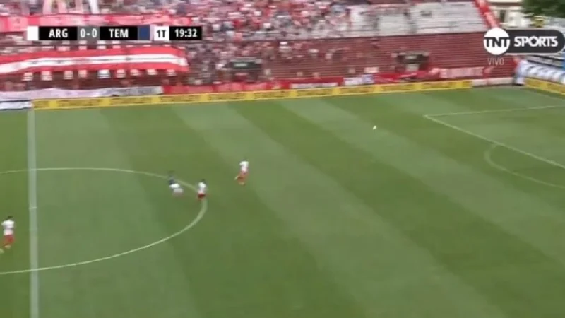 VIDEO: El espectacular gol que va camino a ser el mejor de la fecha 11 de la Superliga