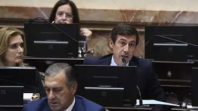 Senadores de Cambiemos aprobarán el desafuero de cristina Kirchner Senadores de Cambiemos aprobarán el desafuero de cristina Kirchner