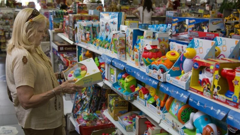 Navidad con inflación: suben los precios de los juguetes