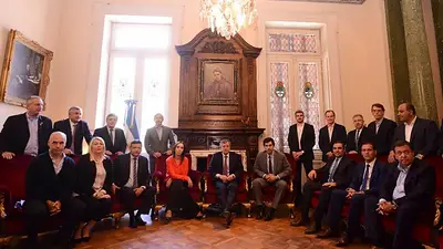 Quiénes son los gobernadores que fueron al Congreso para presionar por la baja en las jubilaciones Quiénes son los gobernadores que fueron al Congreso para presionar por la baja en las jubilaciones