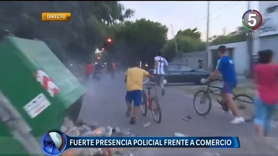 Ya hay intentos de saqueos en Rosario y Tucumán Ya hay intentos de saqueos en Rosario y Tucumán