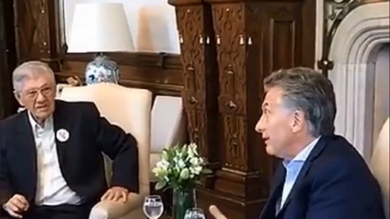 Increíble: Macri quiso explicarle la nueva fórmula a un jubilado pero se complicó feo