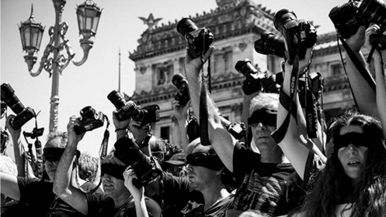 Convocan a un camarazo frente al Congreso por los periodistas agredidos en las represiones