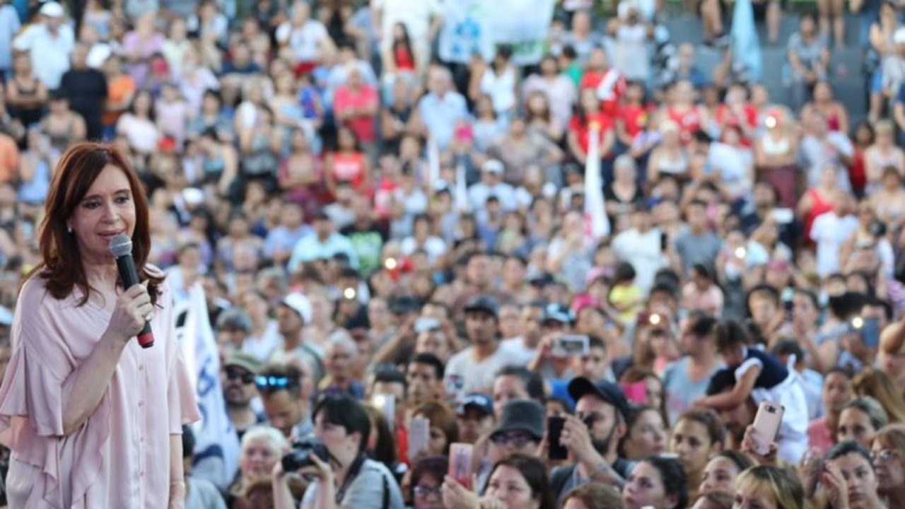 Cristina: "Lo más importante es crear una fuerza política que no se termine en una persona"