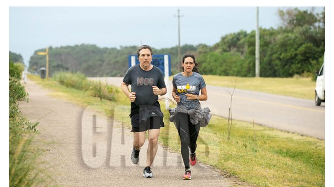 Antes de anunciar la devaluación, Dujovne se fue de vacaciones a Punta del Este