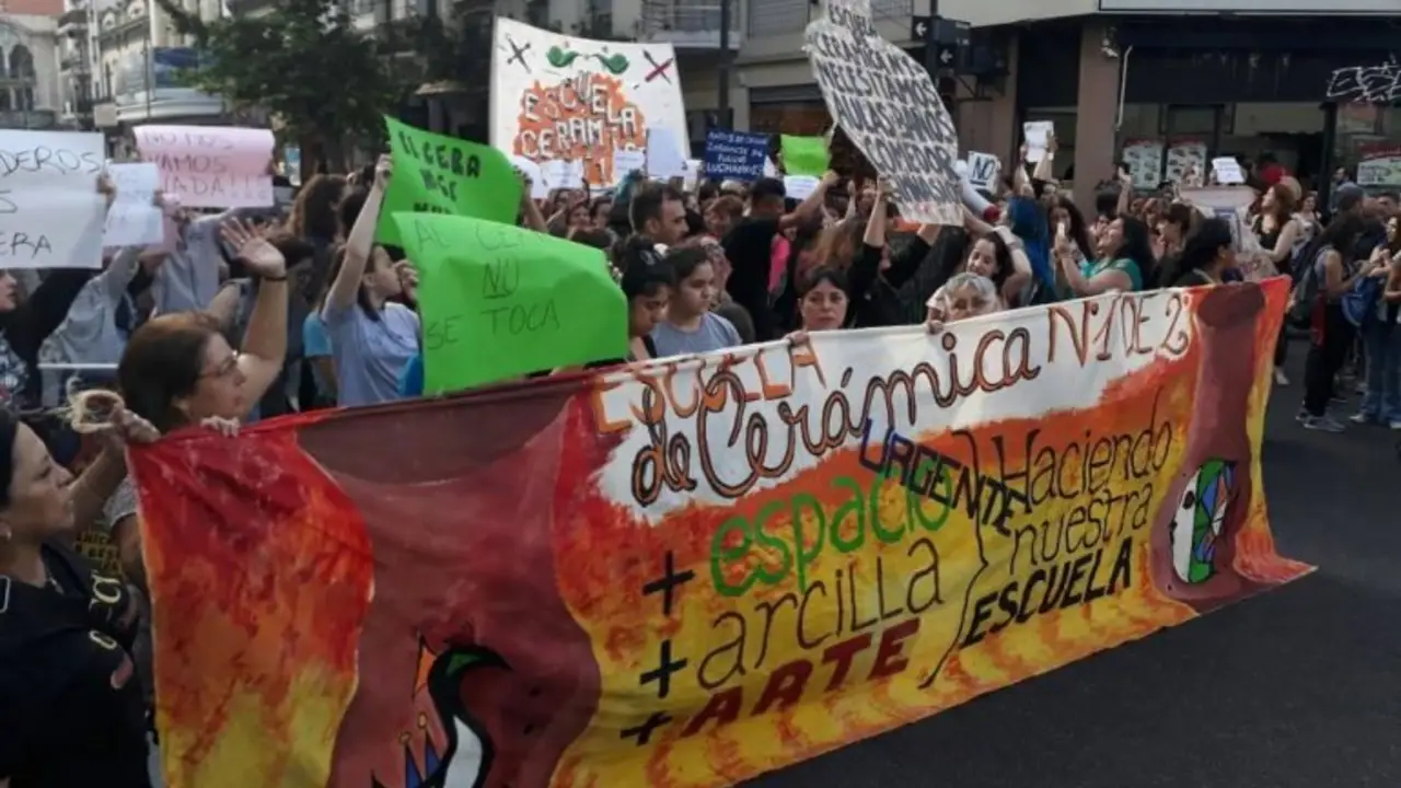 Negocios PRO: Rodríguez Larreta avanza contra los establecimientos educativos