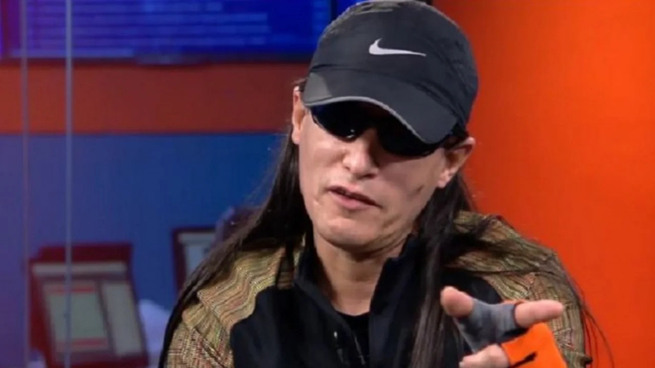 Feroz ataque de discriminación contra el cantante de Mala Fama en Palermo