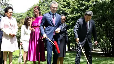 La foto de Juliana Awada por el G20 que generó polémica en las redes sociales La foto de Juliana Awada por el G20 que generó polémica en las redes sociales