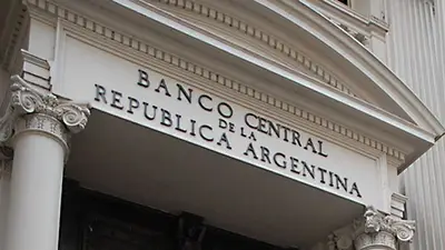 Las reservas se desplomaron U$S 850 millones Las reservas se desplomaron U$S 850 millones