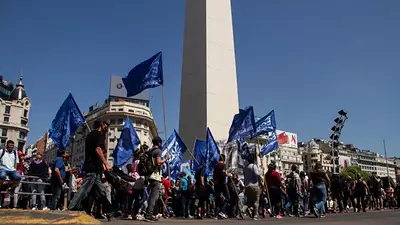 Movimientos sociales marcharon para reclamar por vivienda digna Movimientos sociales marcharon para reclamar por vivienda digna