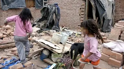En la Argentina de Macri, más de la mitad de los niños son pobres En la Argentina de Macri, más de la mitad de los niños son pobres