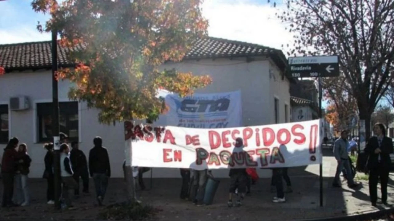 Cierra otra planta que producía para Adidas: 397 personas en la calle