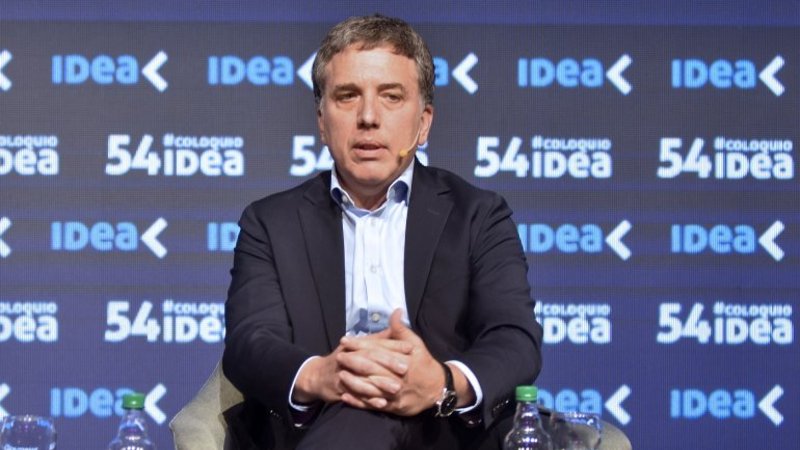 Subió el déficit fiscal un 56% pese al ajuste